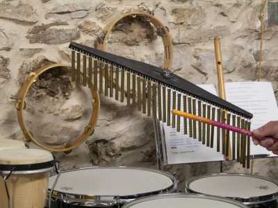 ...chimes...